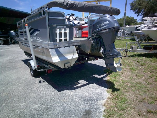 Used 2022 Power Boat for sale 2022 Playcraft Laker 14' Minitoon. for sale in INVERNESS, FL