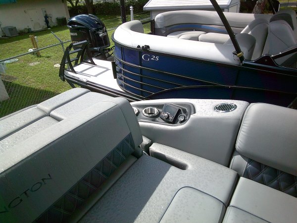 Pre-Owned 2024 Power Boat for sale 2024 Bennington 23RSB Swingback Tritoon for sale in INVERNESS, FL