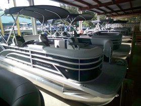 2027 Bennington 22S1SB for sale at APOPKA MARINE in INVERNESS, FL